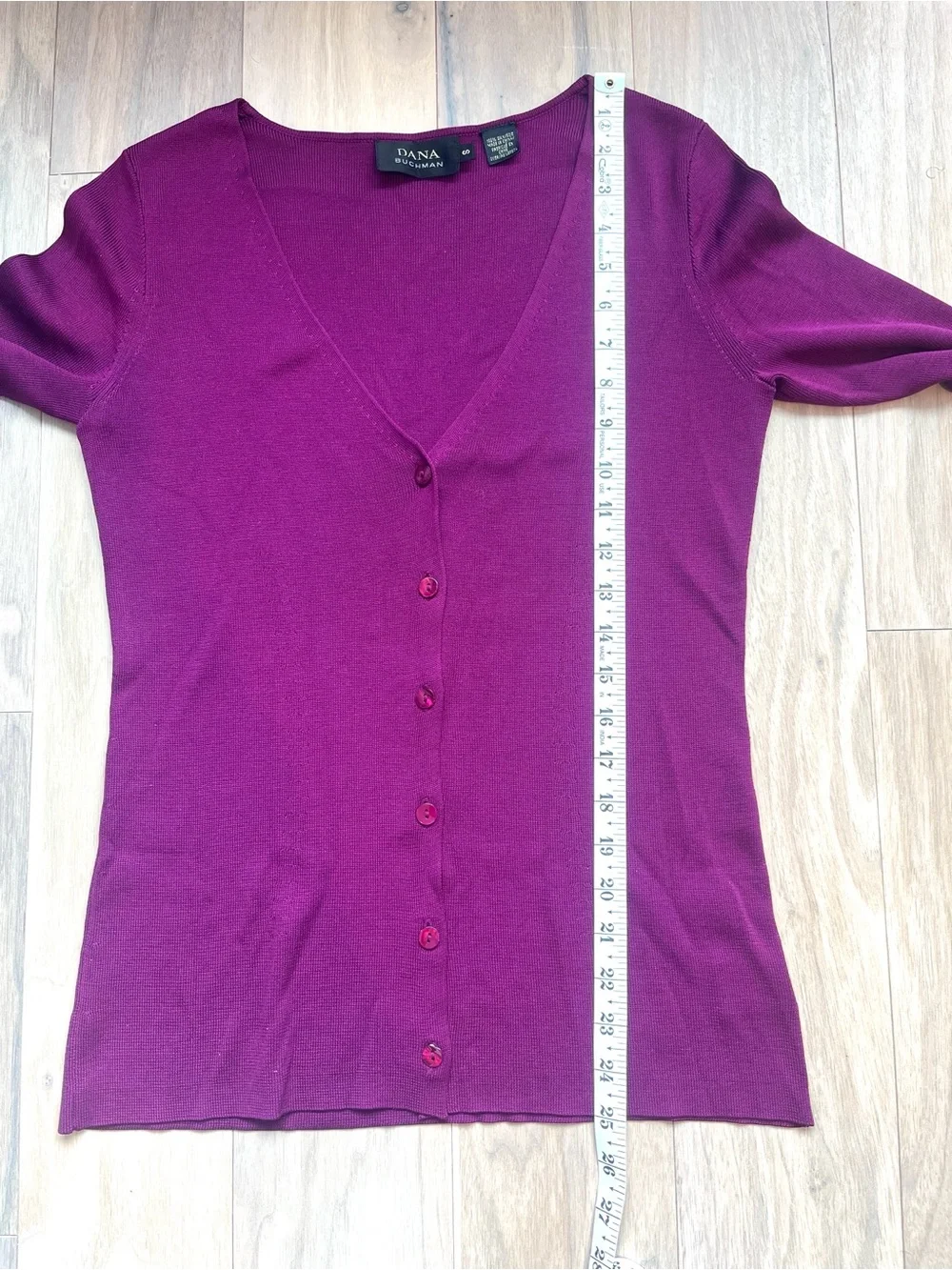 VTG Dana Buchman Purple V-Neck Silk Knit Cardigan Size S Feminine Dainty
